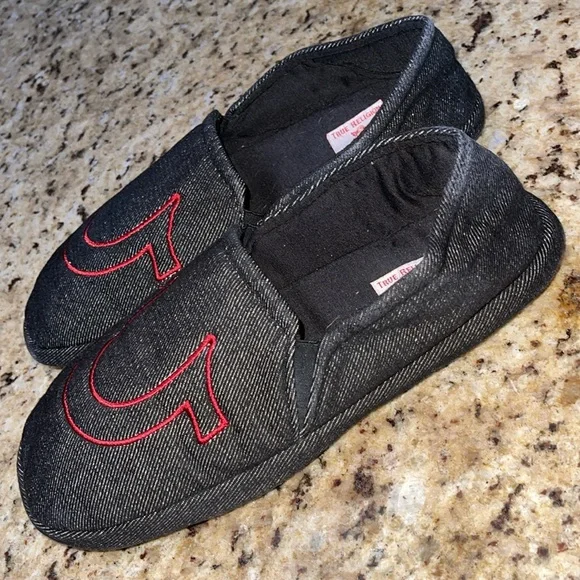 True Religion Slippers Size Large (11-12) - Picture 3 of 8